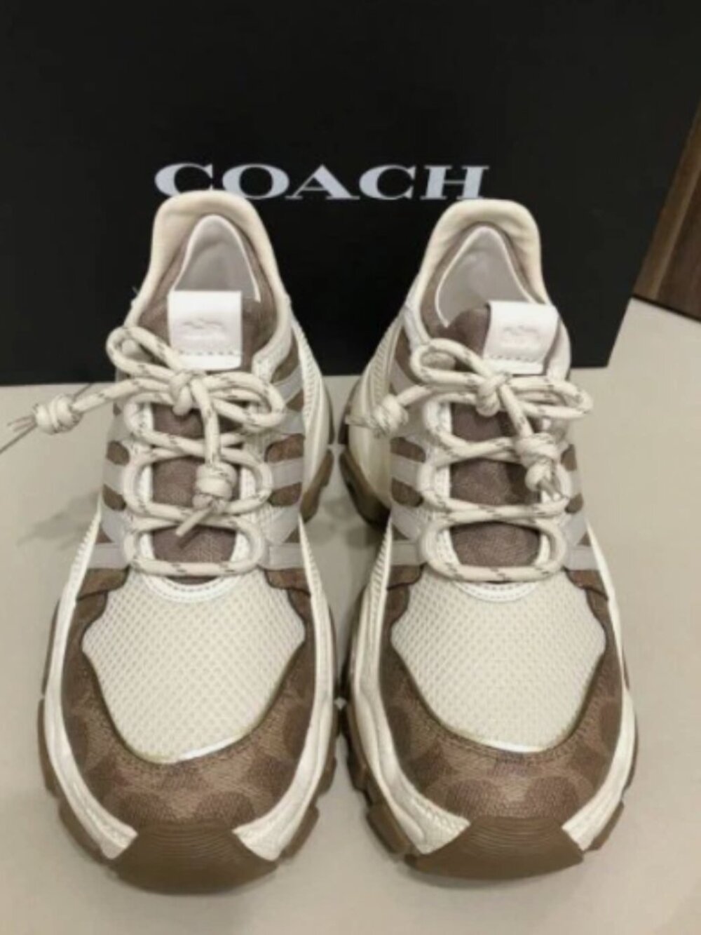 Women's Coach C165 runner Beige and Brown Sneakers NWOT (Box not availabl)